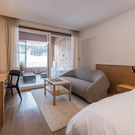 Hotel Petrus Бруніко Екстер'єр фото